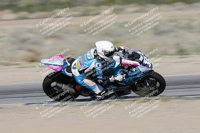 media/Jan-15-2026-Racers Edge (Thu) [[dfebeb70ab]]/2-A Group/Session 3 (Turn 15 Inside Pans)/